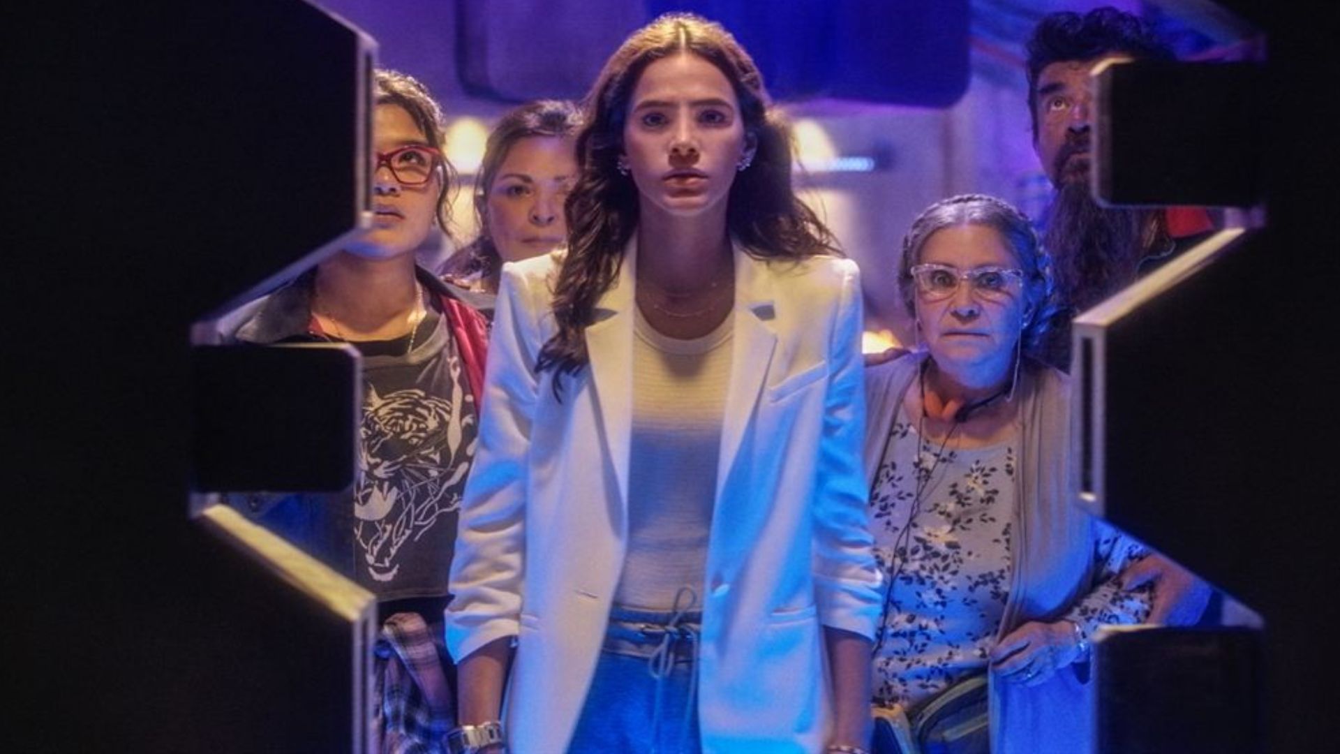 “Besouro Azul”, com Bruna Marquezine, chega às plataformas digitais