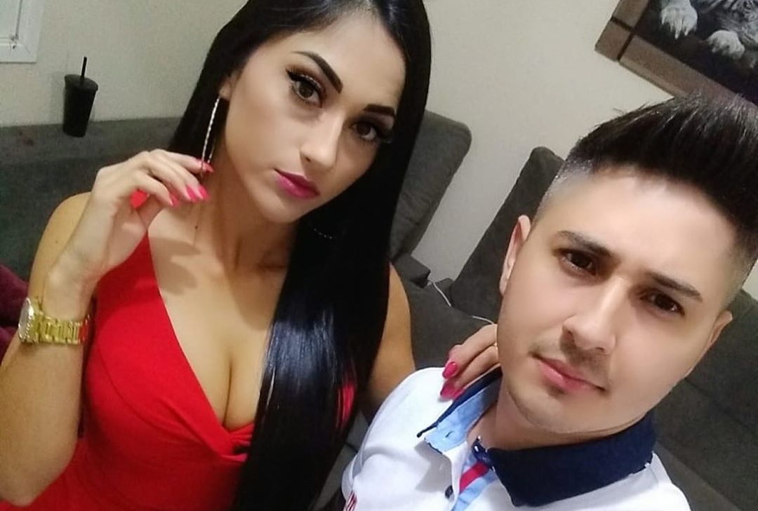 Blogueira é morta a tiros junto com namorado enquanto jogavam videogame em casa