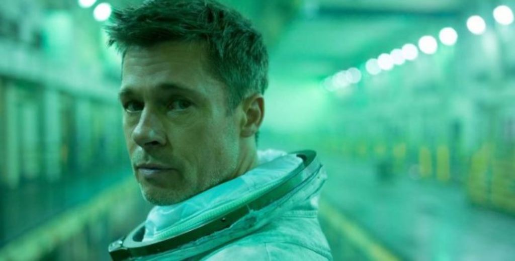Nude de Brad Pitt vira assunto nas redes sociais; veja