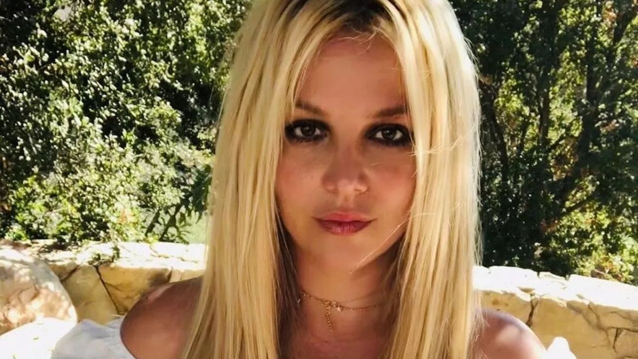 “Britney vs. Spears” tem texto final alterado após fim da tutela da cantora