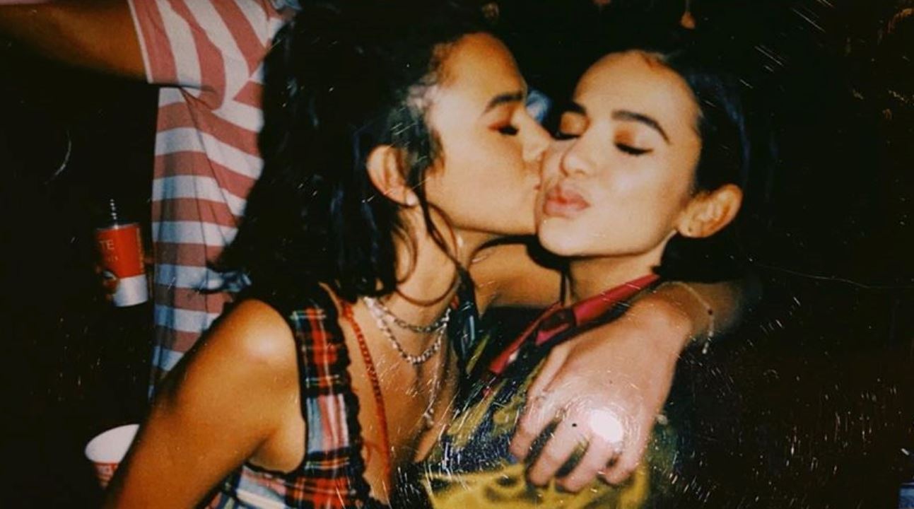 Bruna Marquezine promete festa para Manu Gavassi pós-BBB20: “Vai ser aqui em casa”