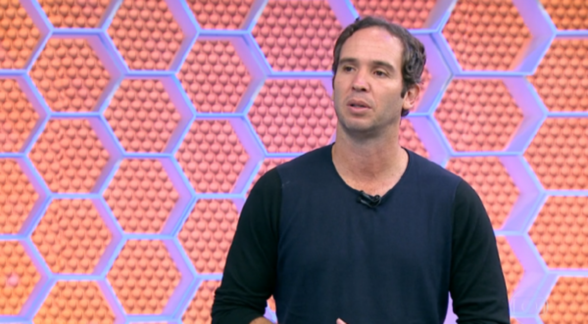 Comentarista Caio Ribeiro e esposa testam positivo para Covid-19