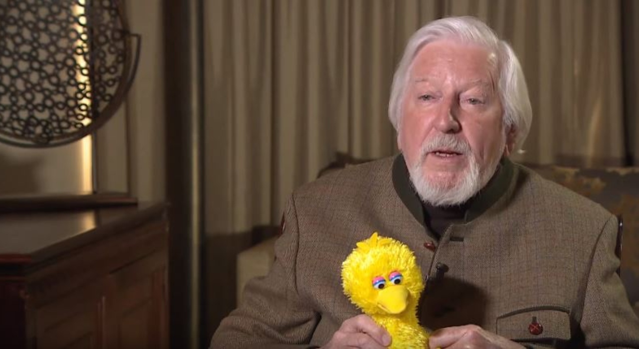 Caroll Spinney, o Garibaldo de Vila Sésamo, morre aos 85 anos