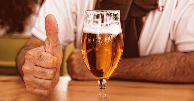 Empresa erra e batiza cerveja como “pelos pubianos”