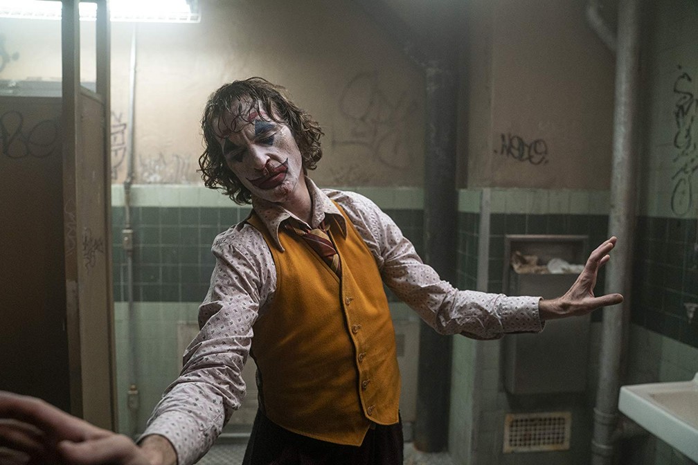 Equipe revela dificuldades de trabalhar com Joaquin Phoenix no set de ”Coringa”