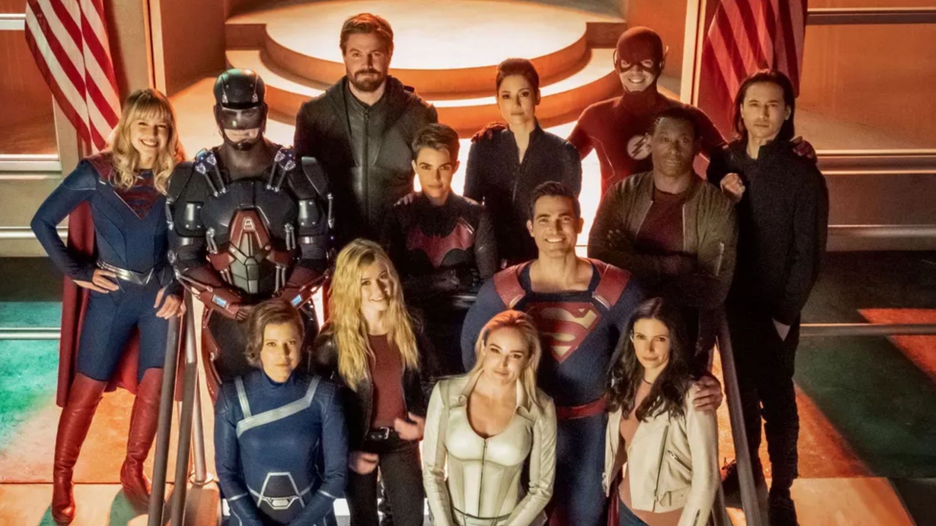 Após Crise Nas Infinitas Terras, produtores falam sobre novos crossovers no Universo Arrow