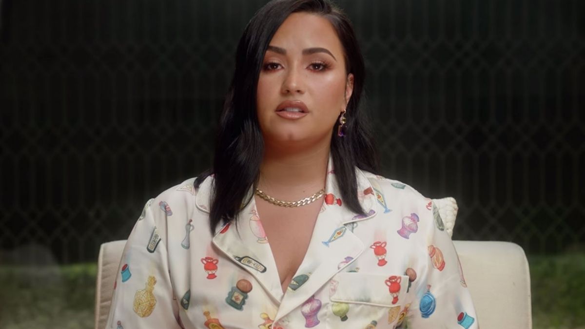 Demi Lovato recriará overdose no clipe de “Dancing with the Devil”