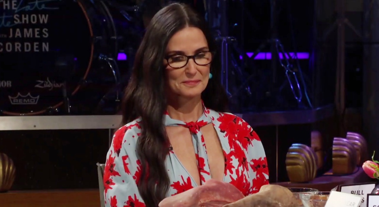 Demi Moore afirma que ex-marido Bruce Willis não mereceu ter salário mais alto do que o dela no cinema