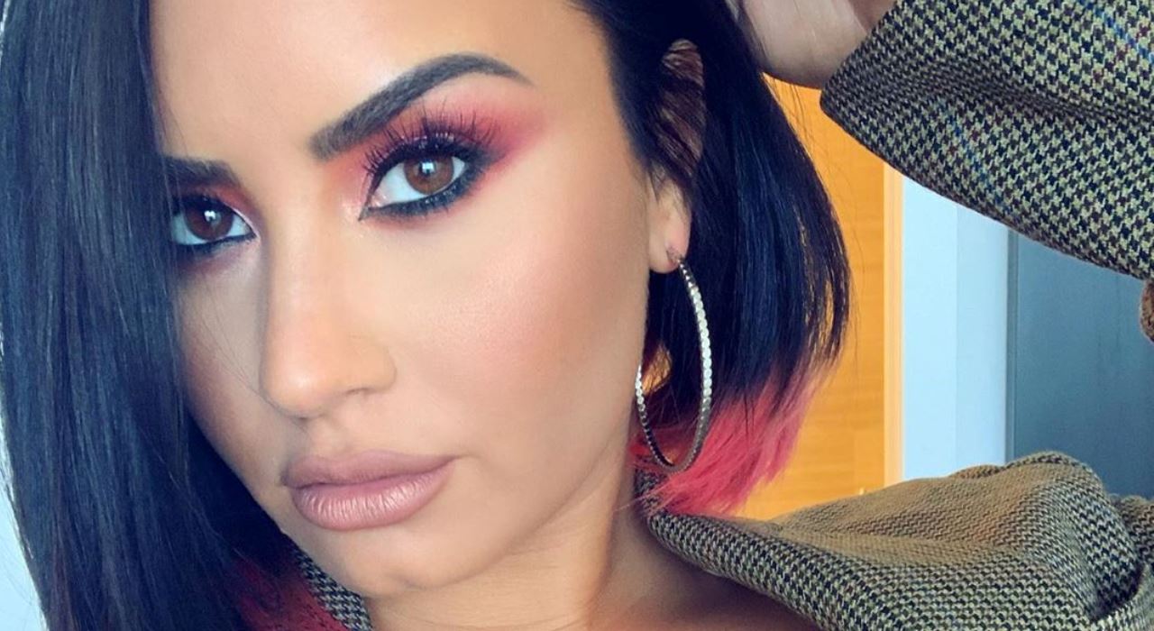 Demi Lovato deve lançar álbum entre junho e setembro deste ano