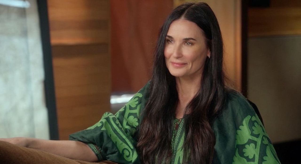 Demi Moore afirma que casamento com Ashton Kutcher foi um “vício devastador”
