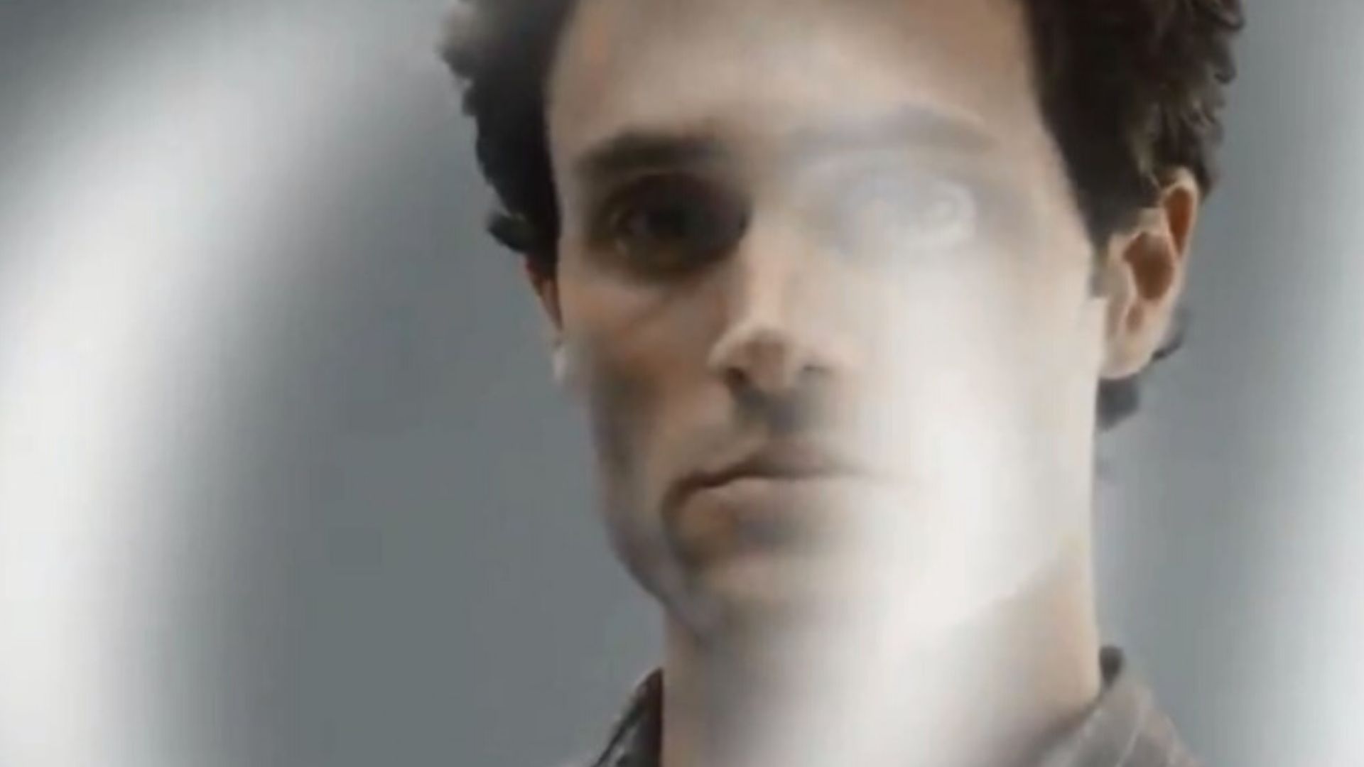 Joe está de volta em novo teaser da série You