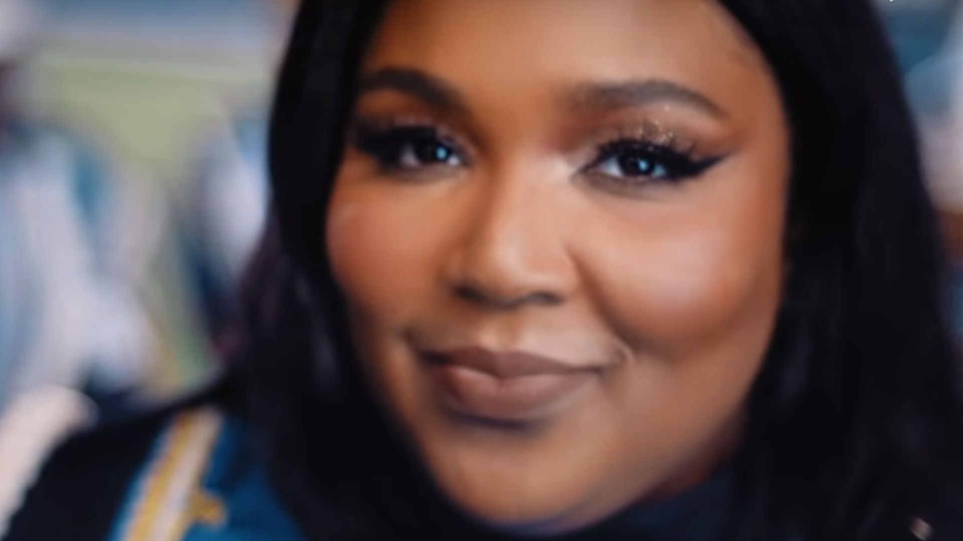 Lizzo lança novo clipe de Good As Hell; confira