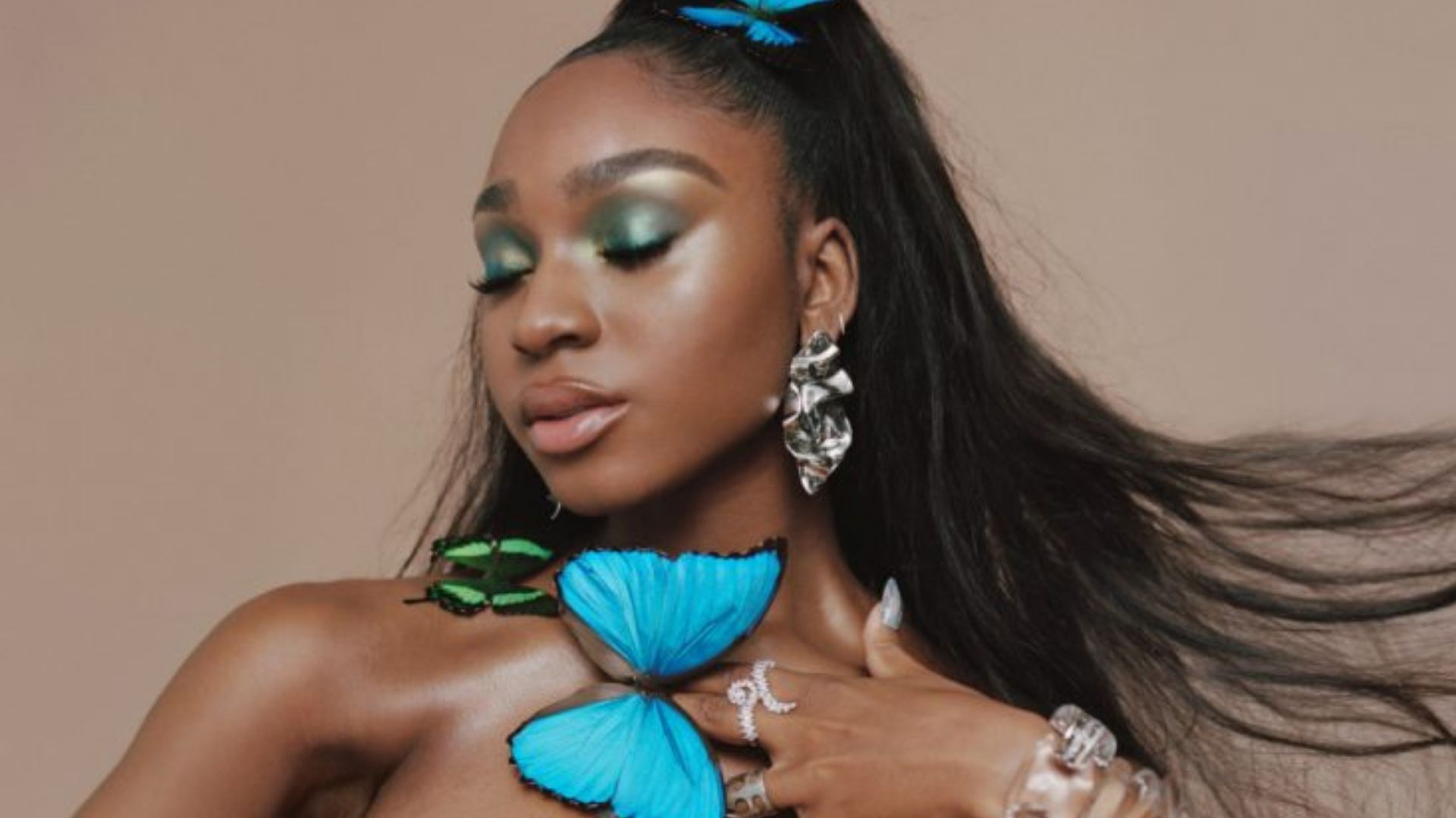 Normani desafaba sobre as publicações racistas de Camila Cabello