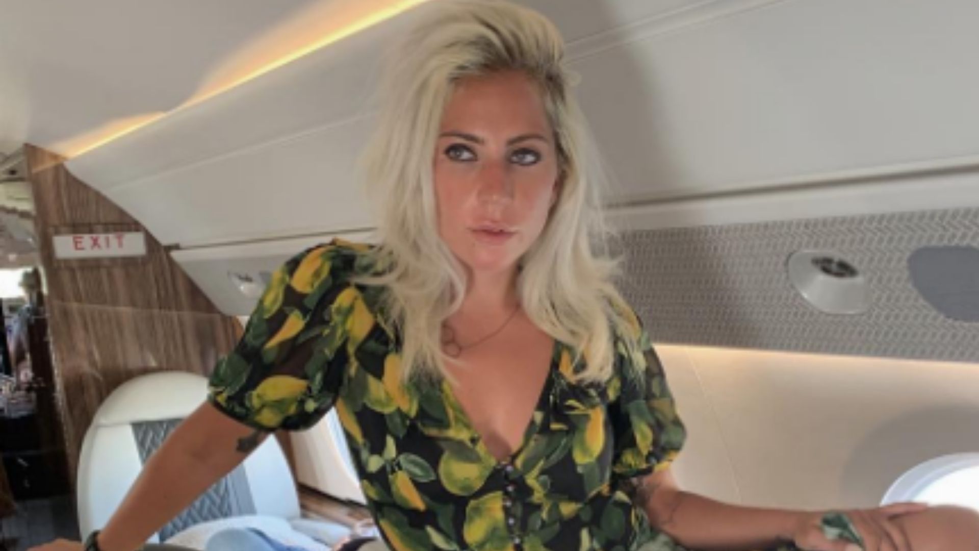 Lady Gaga pode estar escrevendo filme sobre sua própria vida