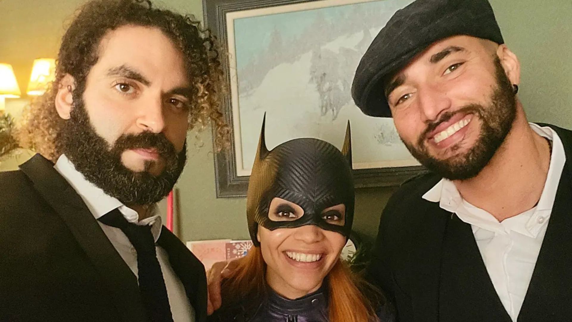 Diretores de “Batgirl” estão chocados com cancelamento do filme: “Ainda não acreditamos”
