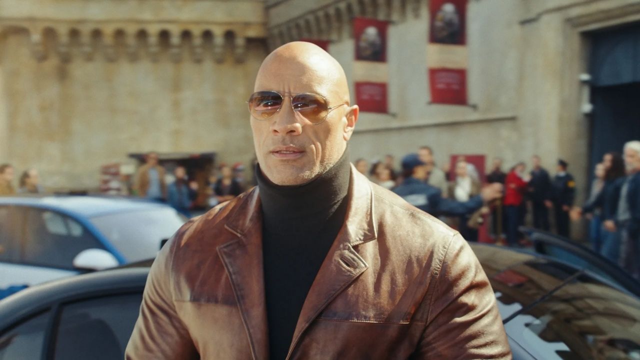 Dwayne Johnson fala sobre vontade de viver James Bond na franquia 007