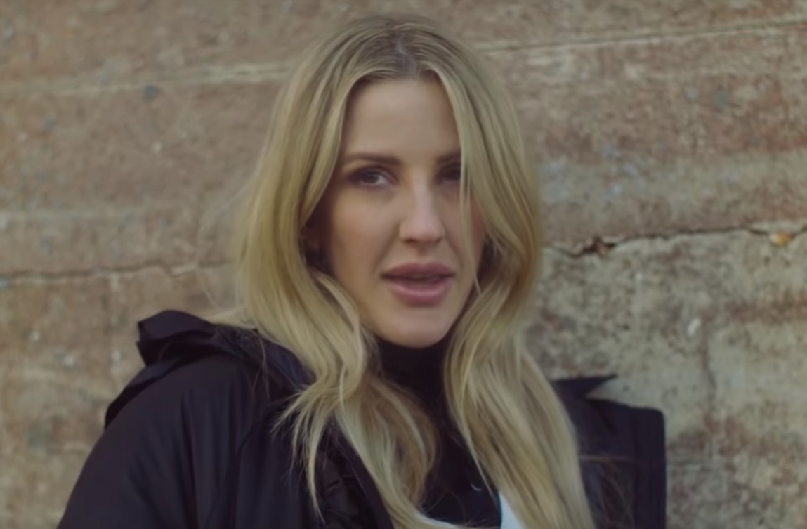 Ellie Goulding encerra a década em primeiro lugar na parada de singles do Reino Unido com faixa River