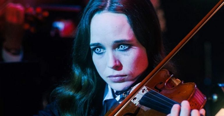 Elliot Page revela que seu personagem em “The Umbrella Academy” será transgênero
