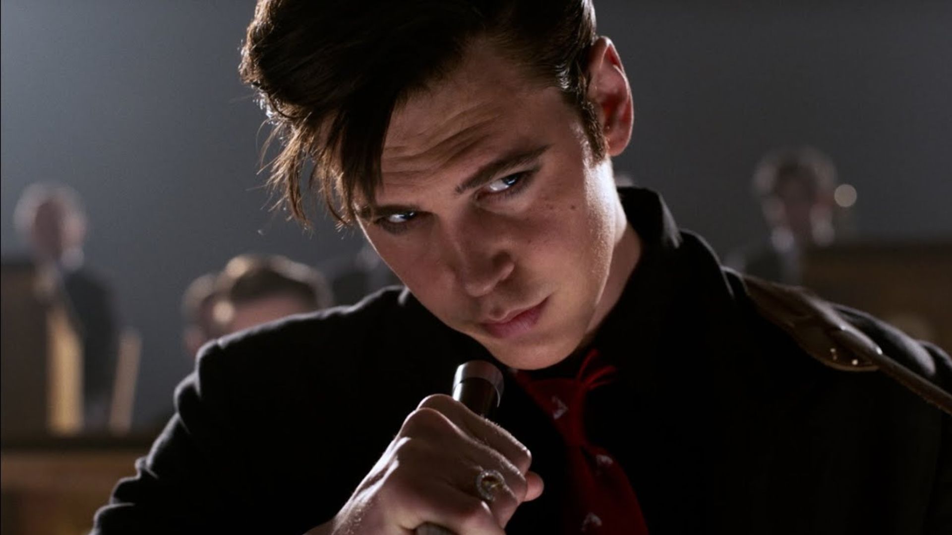 “Elvis”, cinebiografia do Rei do Rock, já tem data para chegar à HBO Max; saiba quando