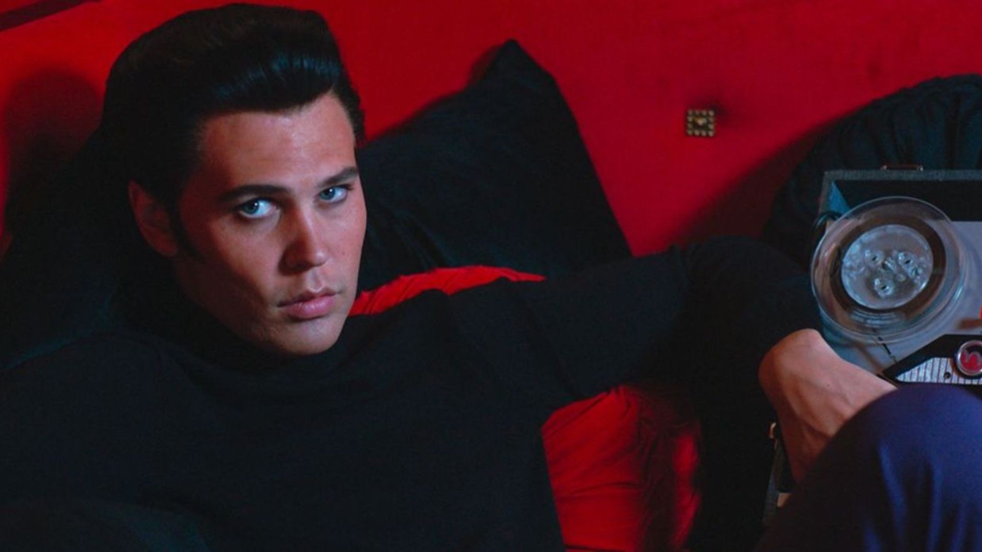 “Elvis” estreia em 3º lugar nas bilheterias nacionais; veja ranking