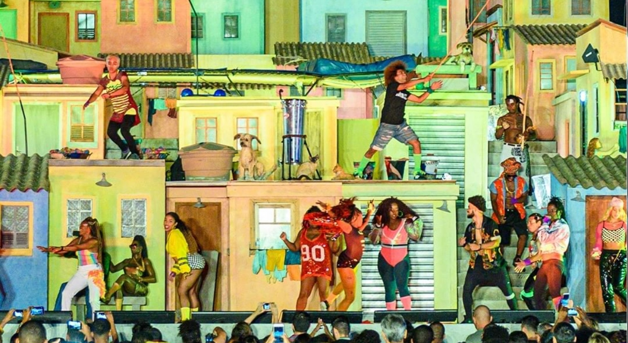Rock in Rio coloca sons de helicópteros para tocar em Espaço Favela e web reage