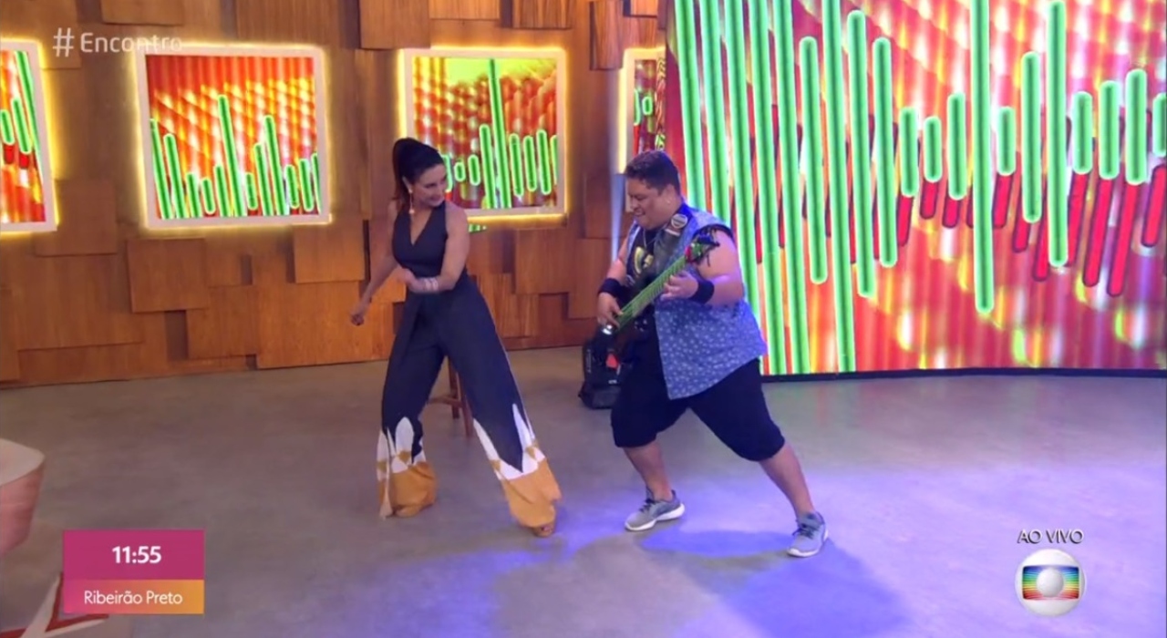 Júnior Groovador colocou Fátima Bernardes para dançar no Encontro