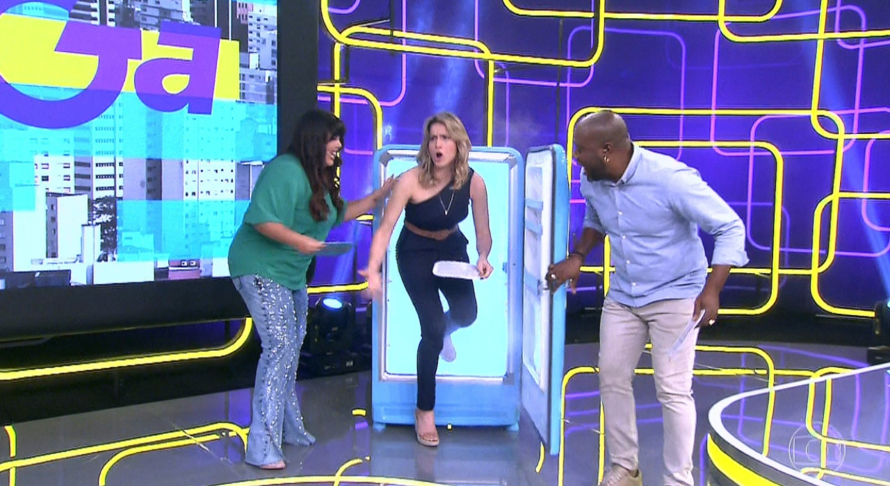 Fernanda Gentil sai literalmente da geladeira na estreia de Se Joga