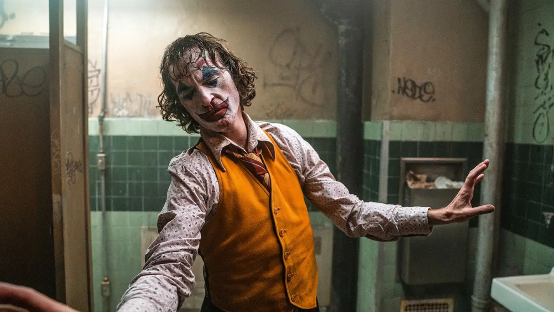 Figurantes de “Coringa 2” denunciam produção por falta de intervalos