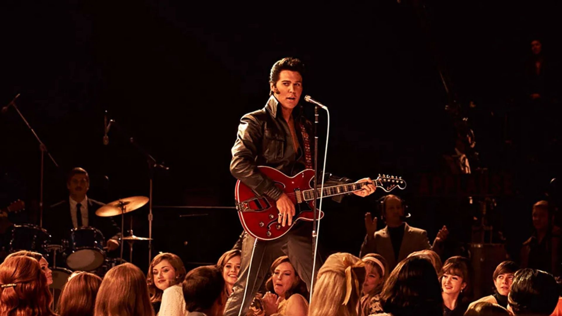 Filha de Elvis Presley espera vitória de Austin Butler no Oscar após sua performance em cinebiografia