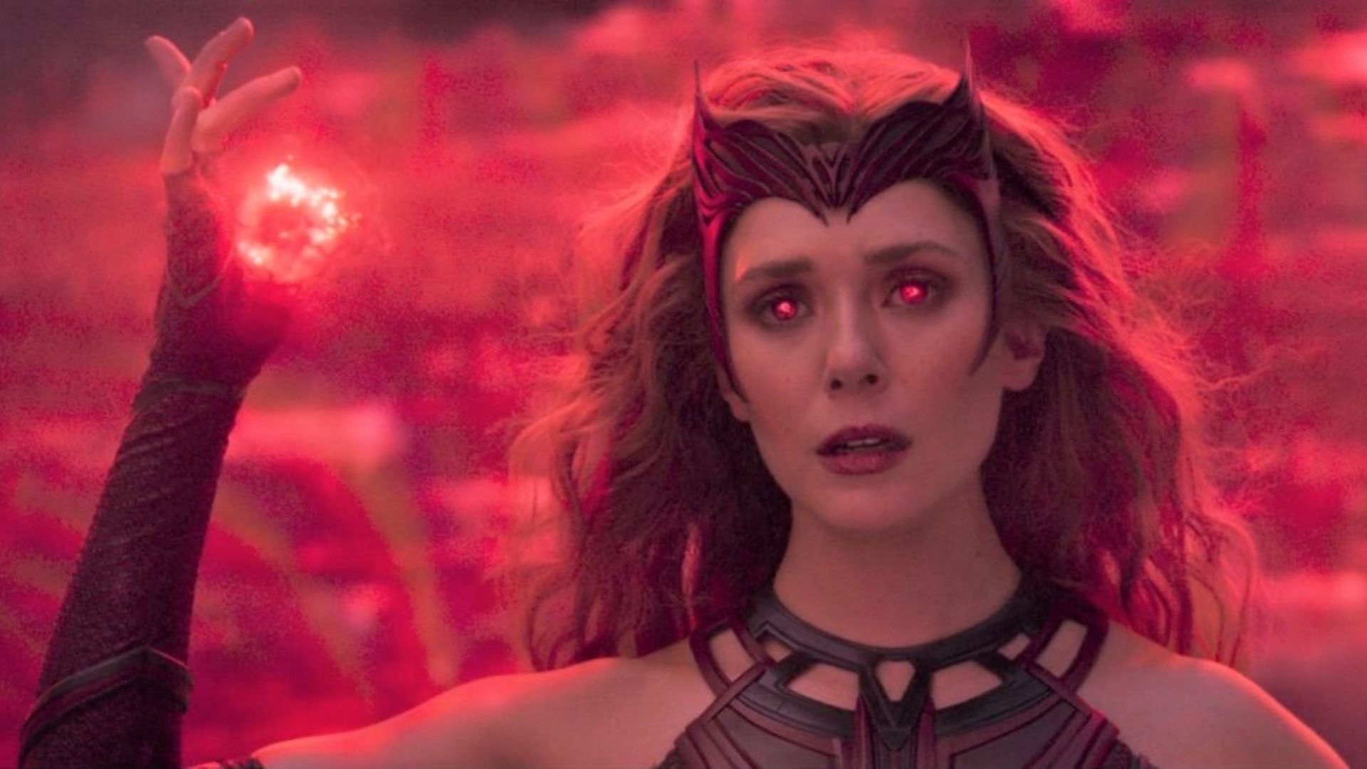 Filme da Feiticeira Escarlate? Elizabeth Olsen comenta possibilidades