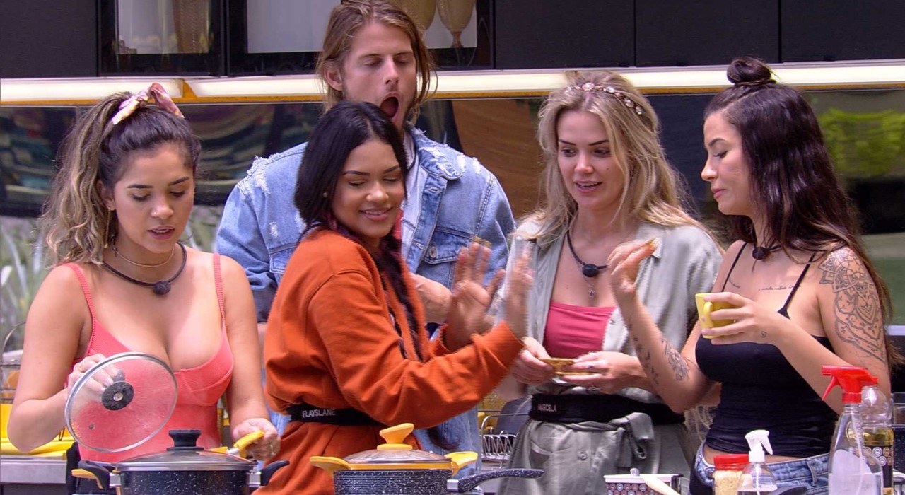 BBB20: Flayslane opina sobre briga de Babu por comida: ‘Vontade de comer esse arroz só pela afronta’
