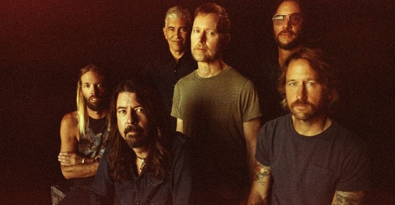 Foo Fighters lança novo single, “Shame Shame”