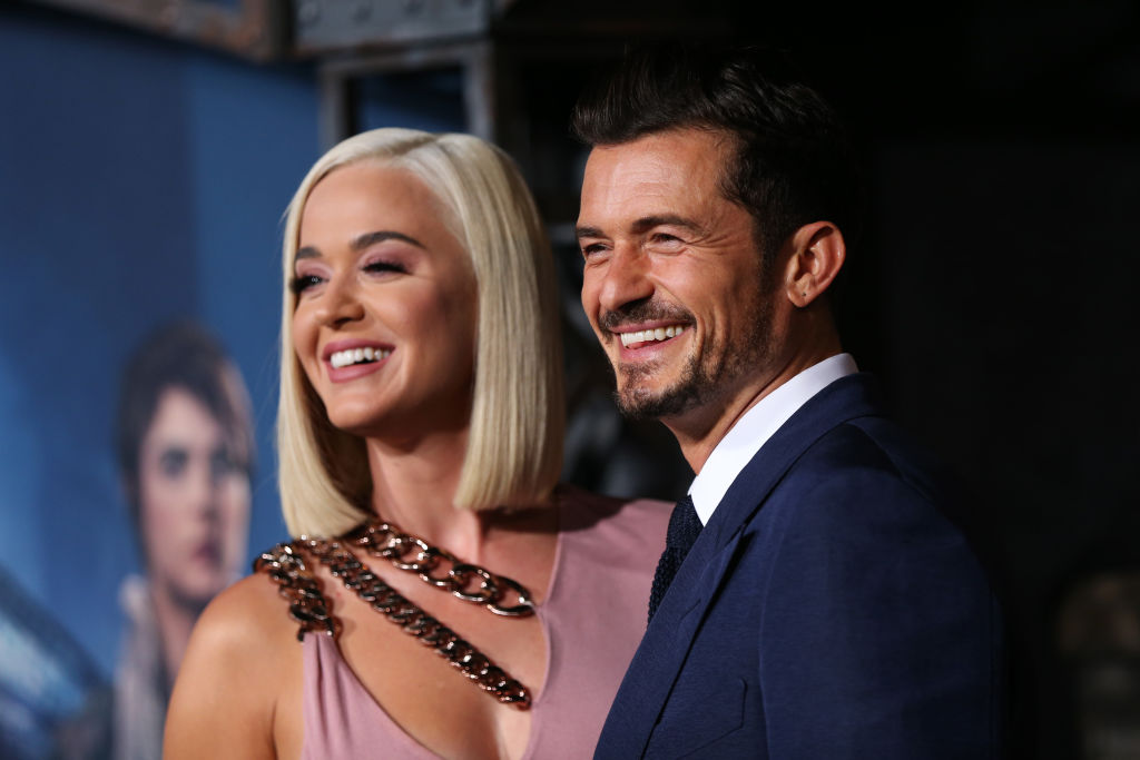 Katy Perry comenta fotos nuas de Orlando Bloom: “Queria se enturmar com a população local”