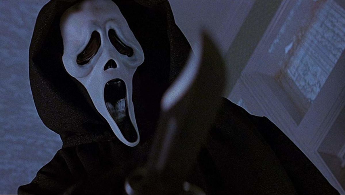 Ghostface está pronto para fazer novas vítimas no primeiro pôster de “Pânico 5”
