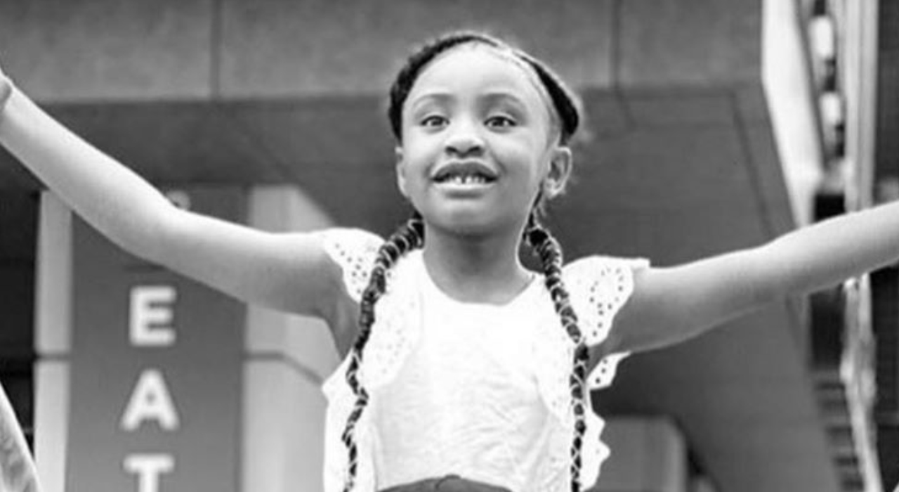 Em vídeo emocionante, filha de George Floyd homenageia o pai: “Mudou o mundo”
