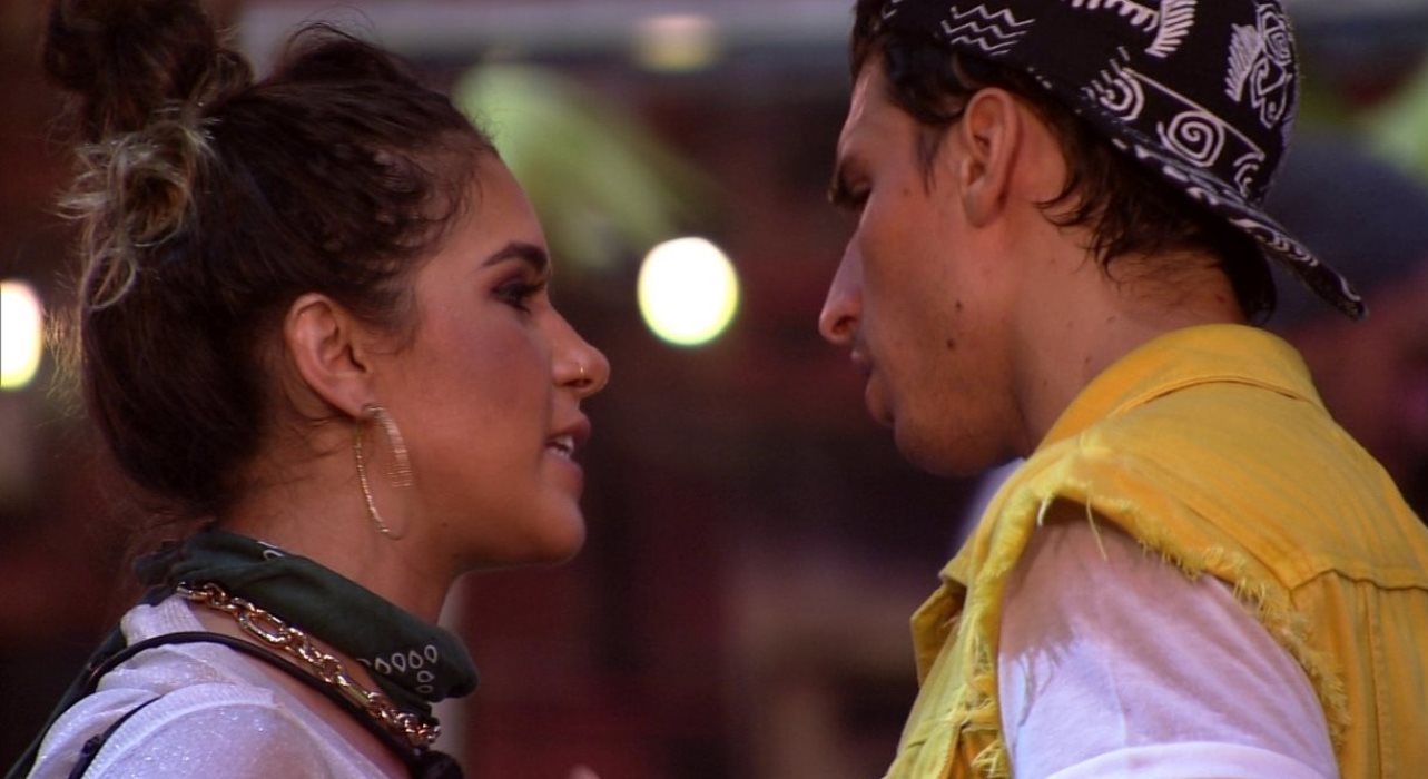 BBB20: Gizelly reafirma voto em Felipe Prior: ‘Posso ter o romance que for, que continuo’