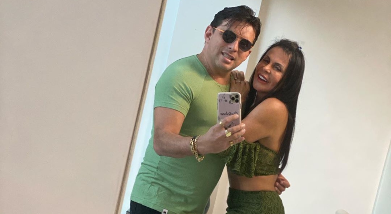 Gretchen fica noiva de saxofonista e planeja 18º casamento em Belém do Pará