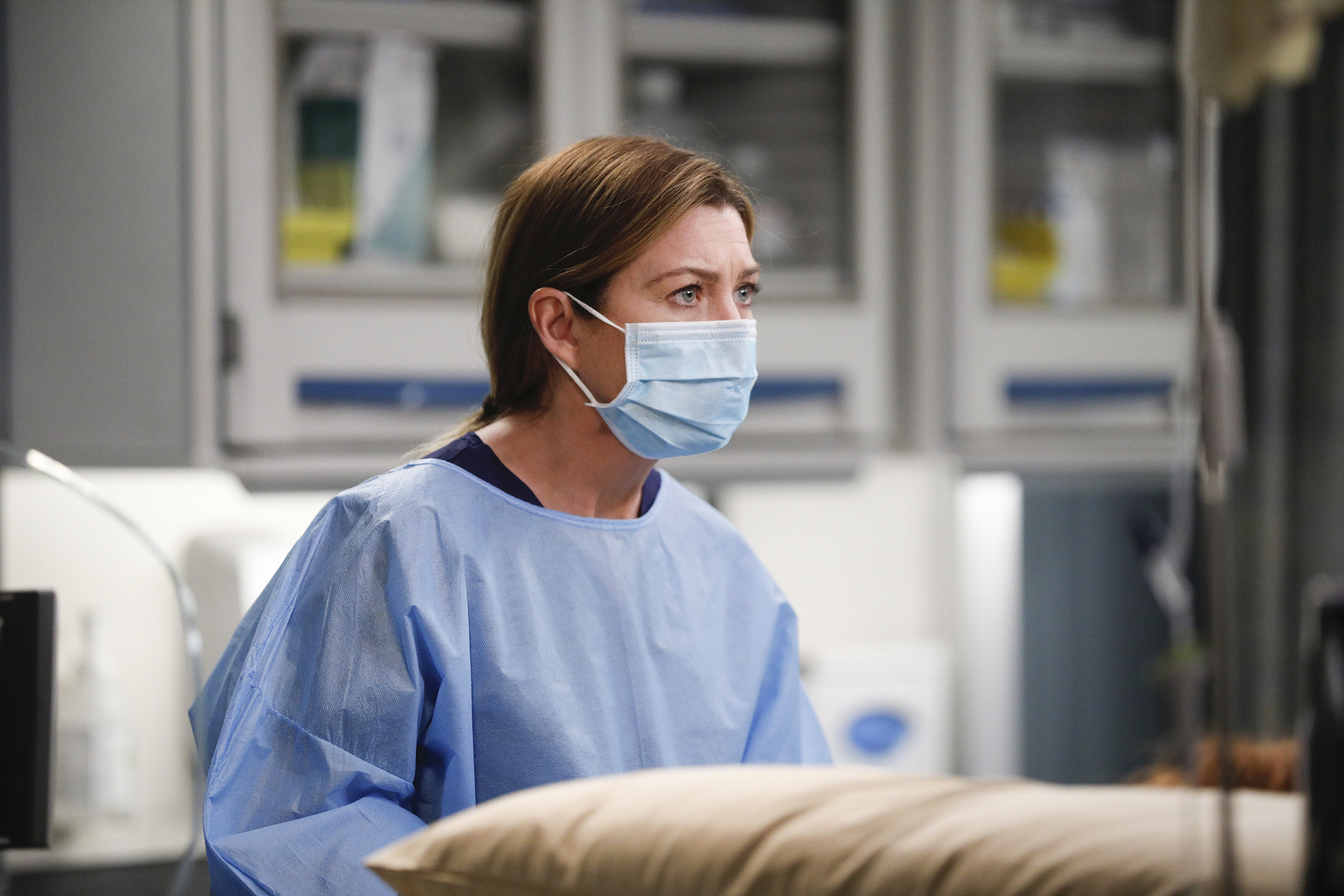 Escritora de “Grey’s Anatomy” fala sobre inspiração para homenagear vítimas de Covid-19 na série