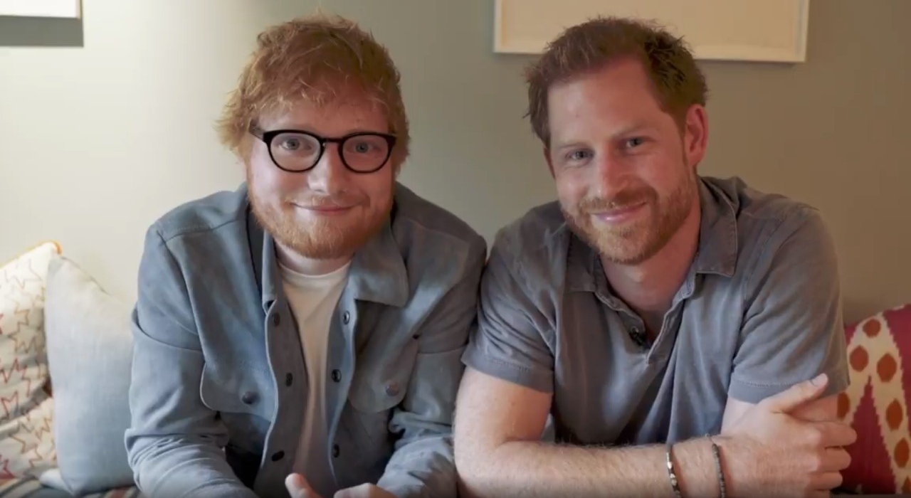 Ed Sheeran e Príncipe Harry promovem campanha sobre saúde mental