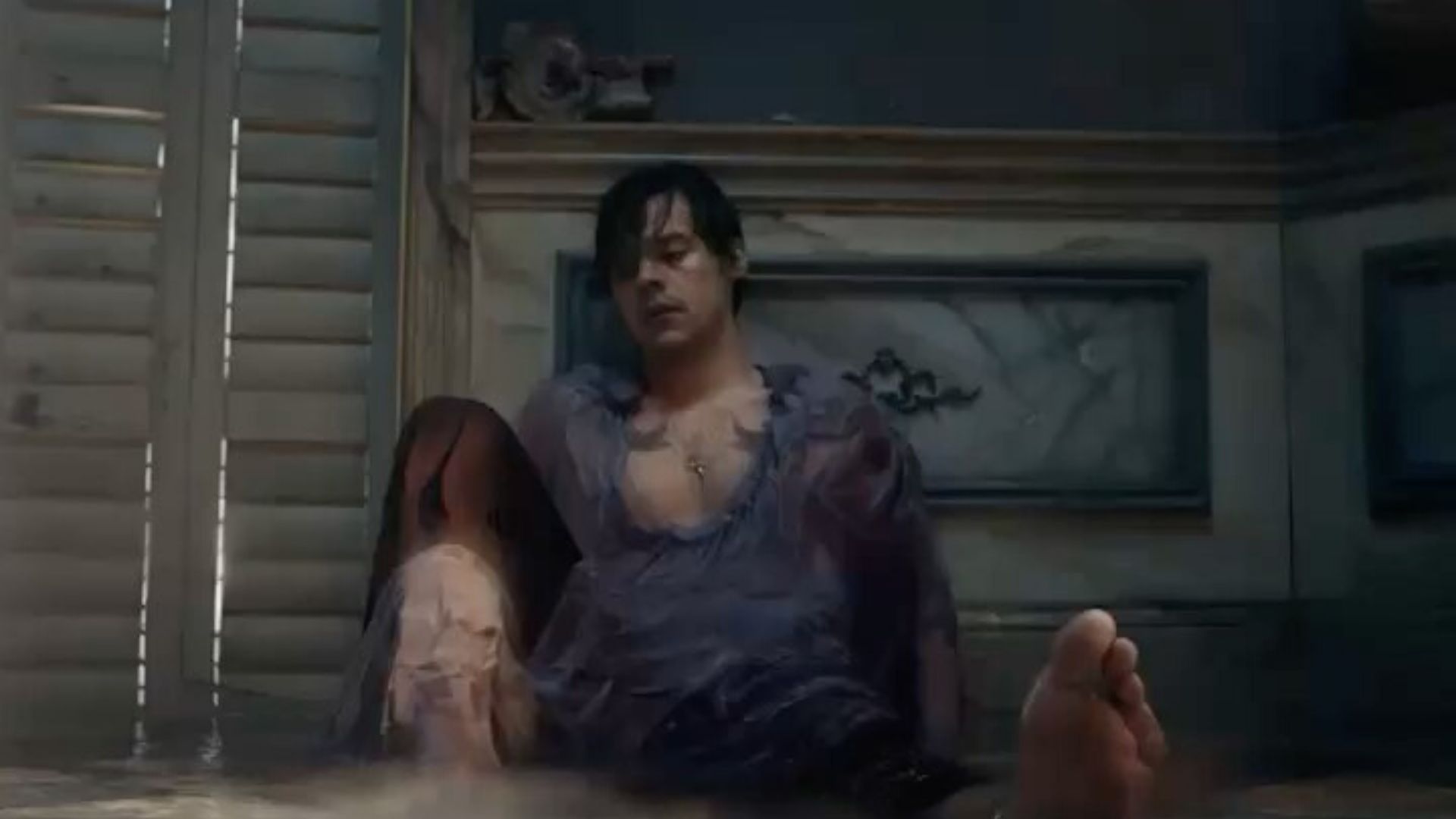 Harry Styles aparece desolado em prévia do videoclipe de Falling; confira
