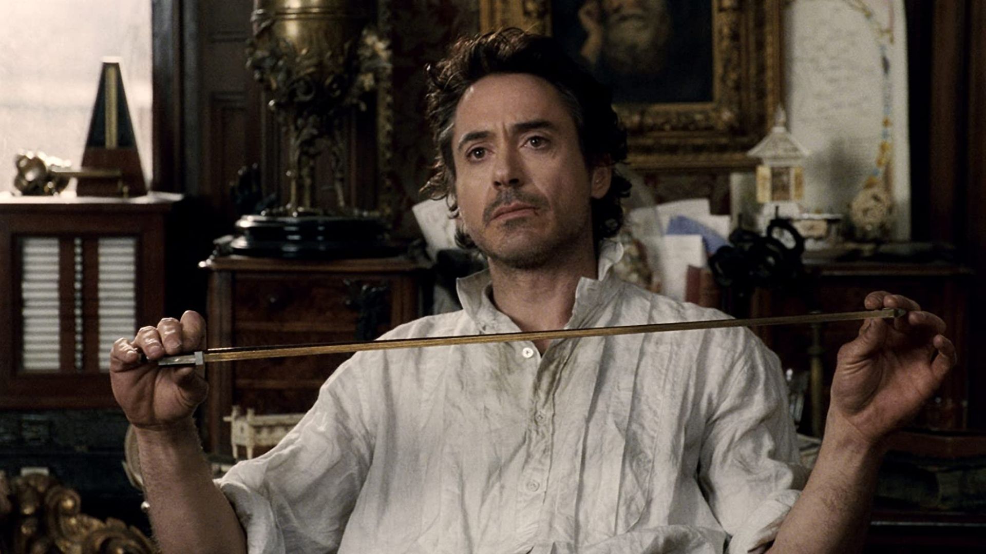 HBO Max trabalha no desenvolvimento de duas séries derivadas de “Sherlock Holmes”, afirma site