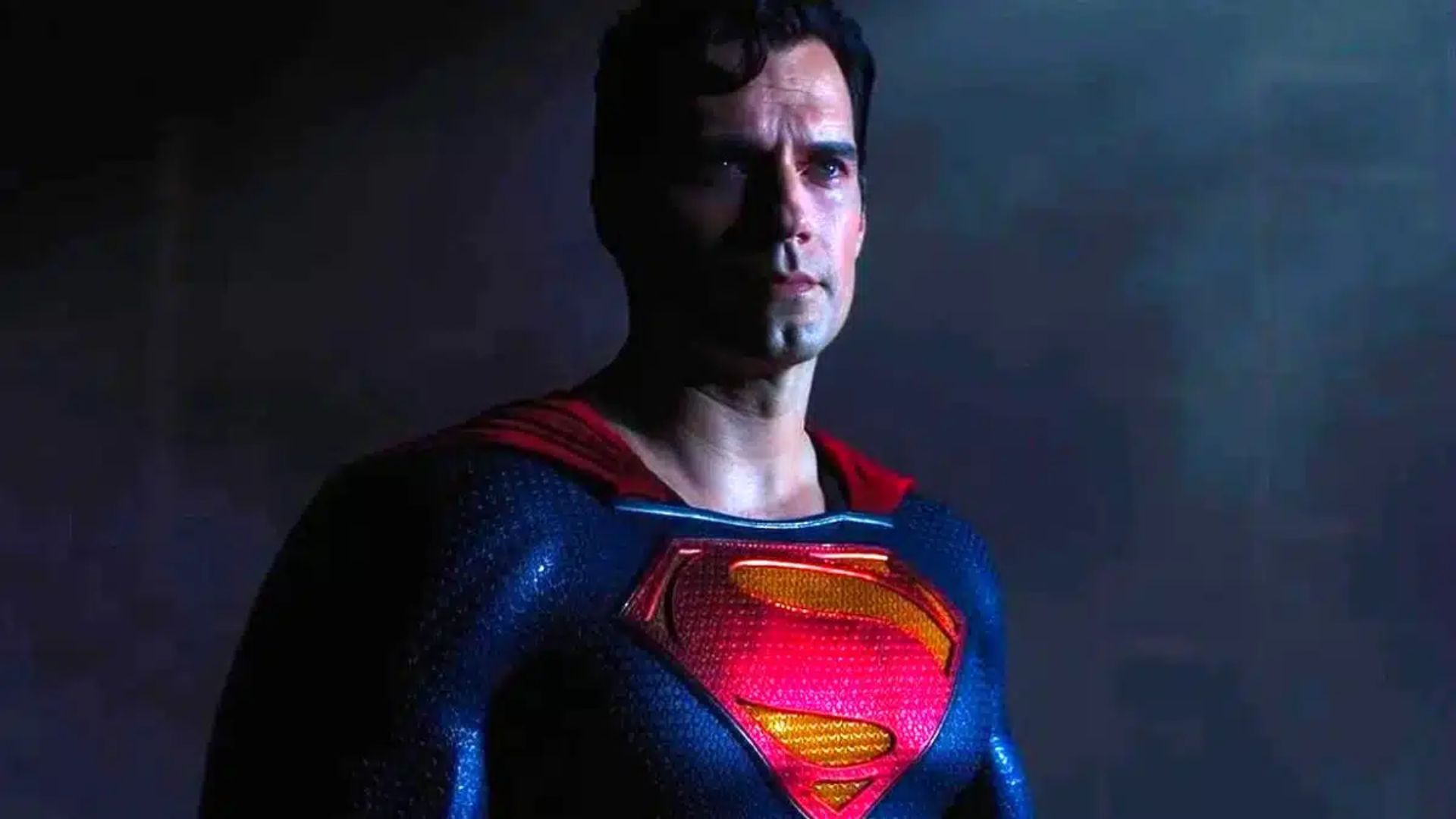 Henry Cavill foi cortado de “The Flash”