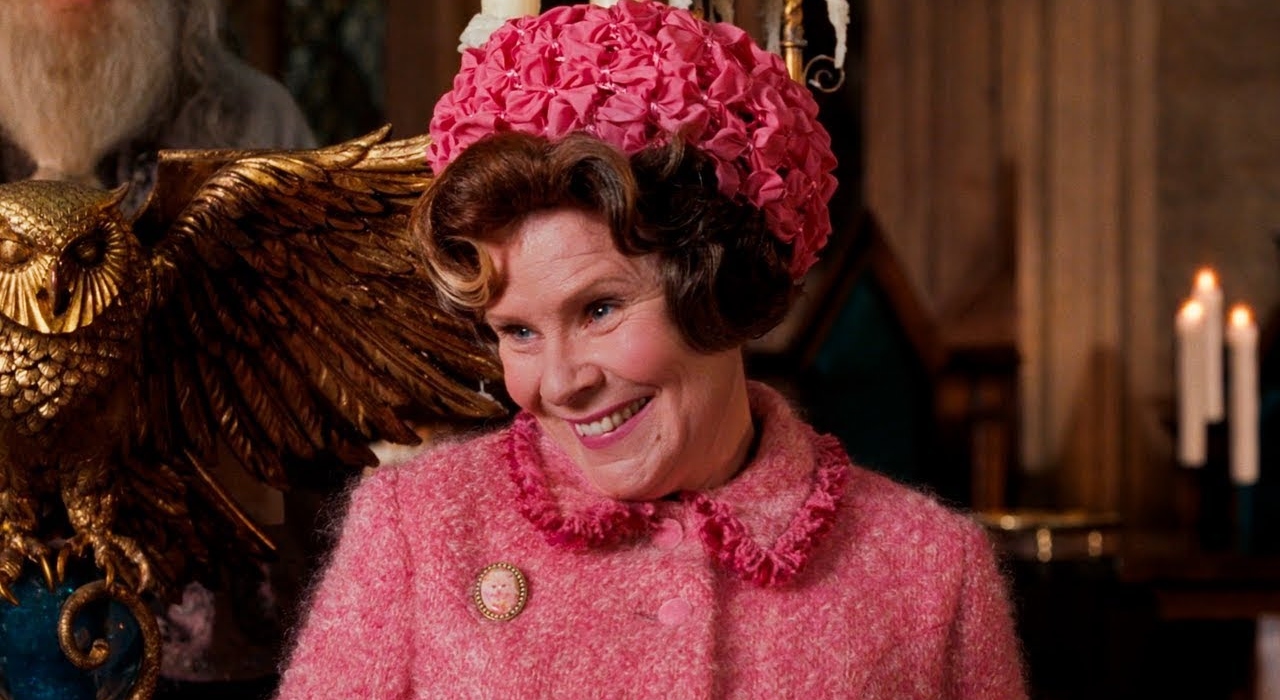 Netflix nega que Imelda Staunton, de Harry Potter, irá entrar para o elenco de The Crown