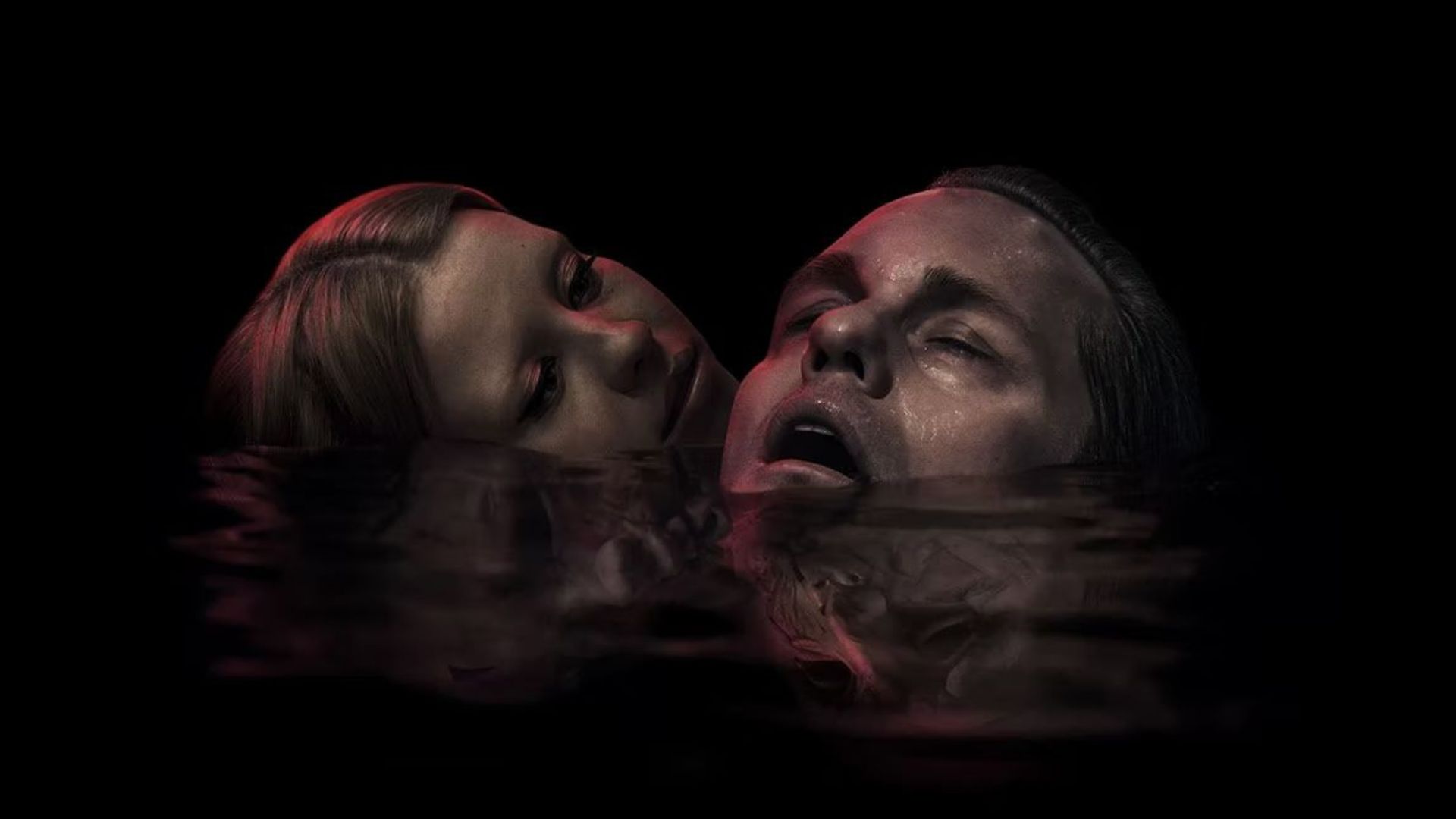 “Infinity Pool”: Terror com Mia Goth e Alexander Skarsgård ganha teaser aterrorizante; confira