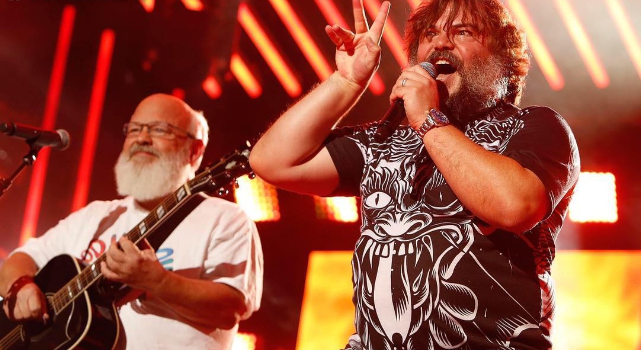 Atração do Rock In Rio, Jack Black demonstra interesse em parceria com baixista nordestino
