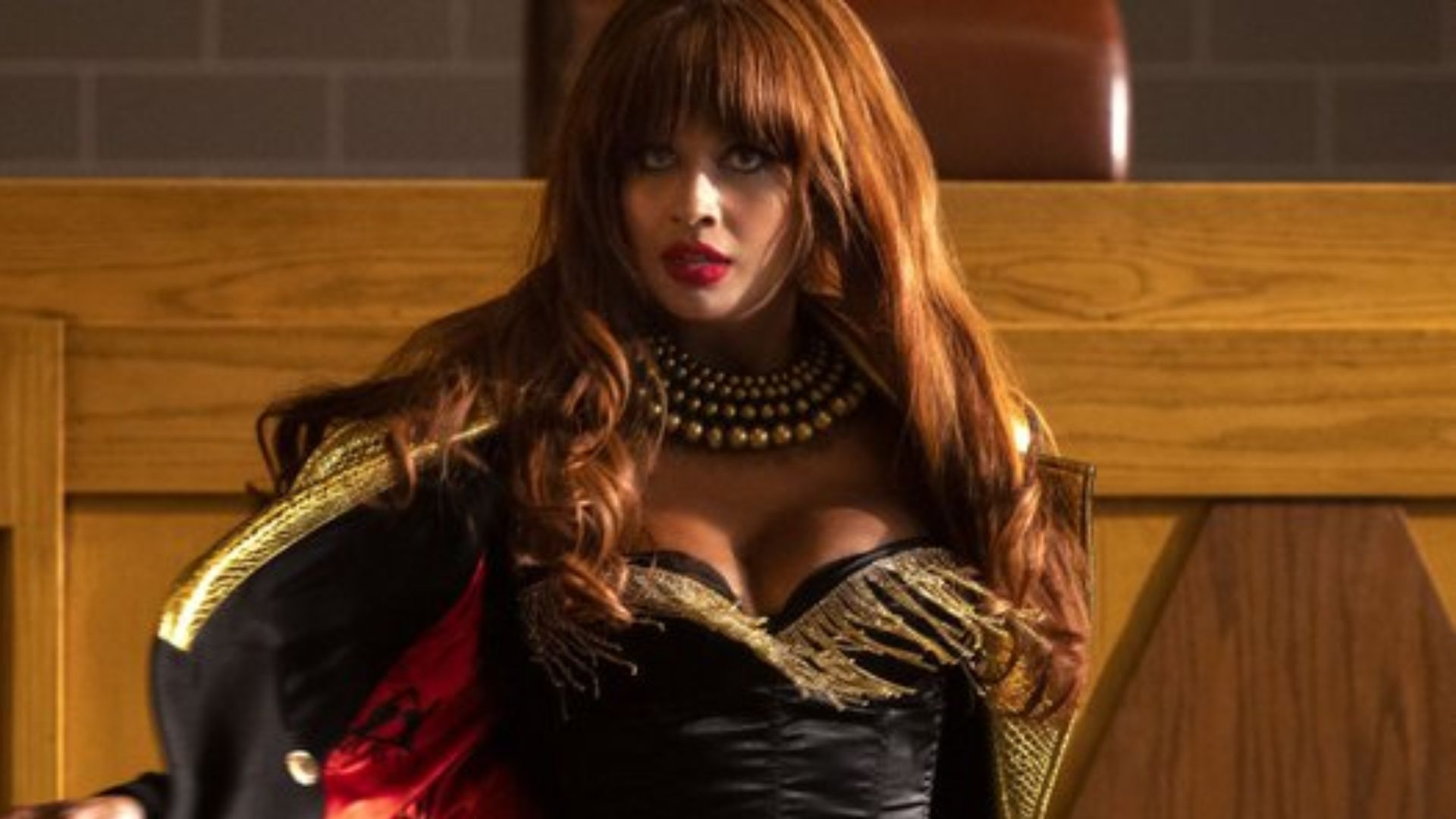 Jameela Jamil rebate críticas de seu visual como Titânia em “Mulher-Hulk”