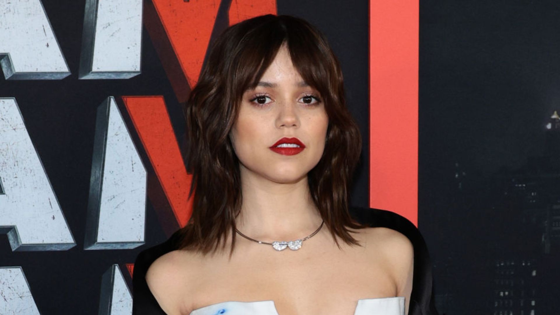 Jenna Ortega negocia papel em “Beetlejuice 2”, diz site
