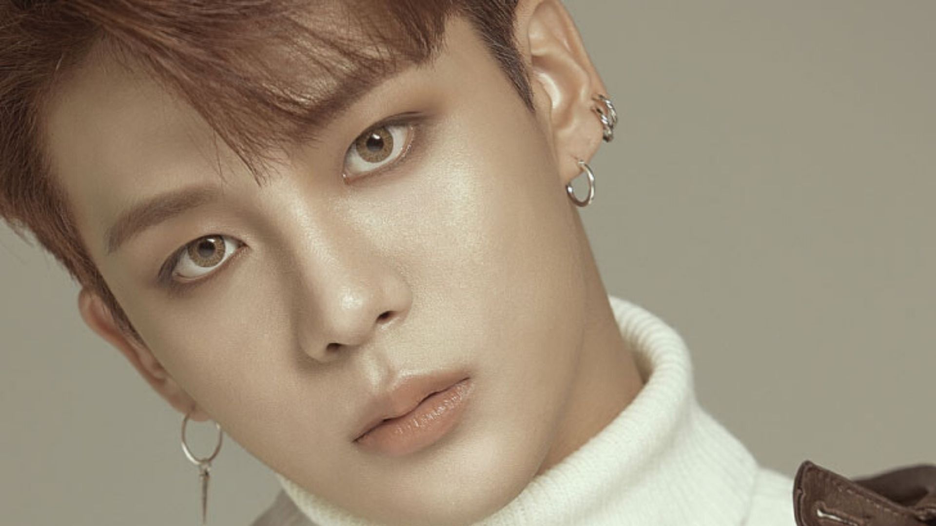 Após sofrer lesão, Jongho, do grupo de k-pop ATEEZ, fará shows sentado nos próximos meses