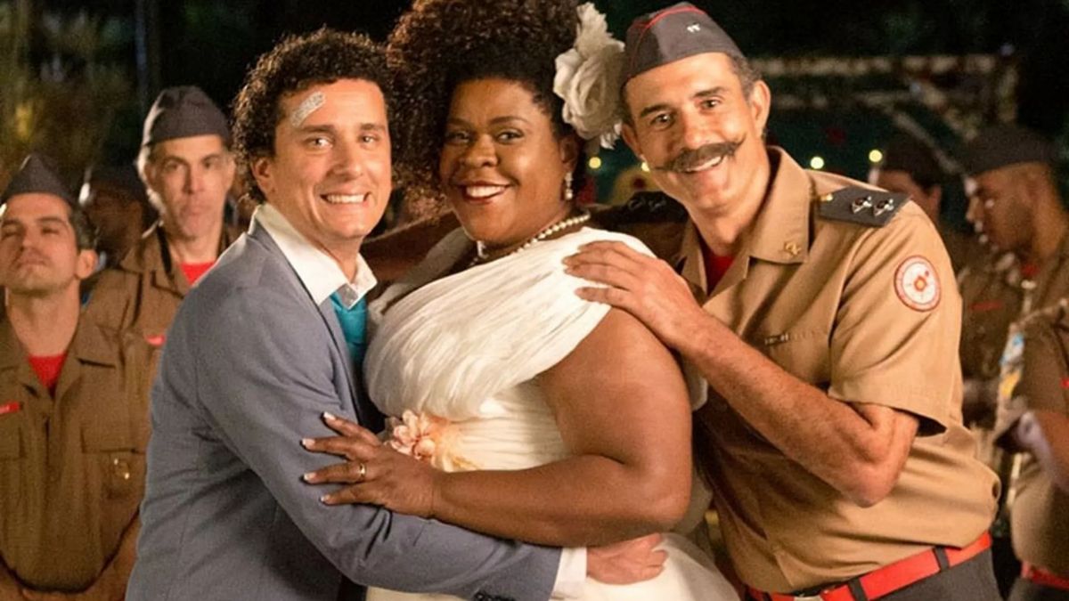 Cacau Protásio e Rafael Portugal tentar firmar o casamento no trailer de “Juntos e Enrolados”