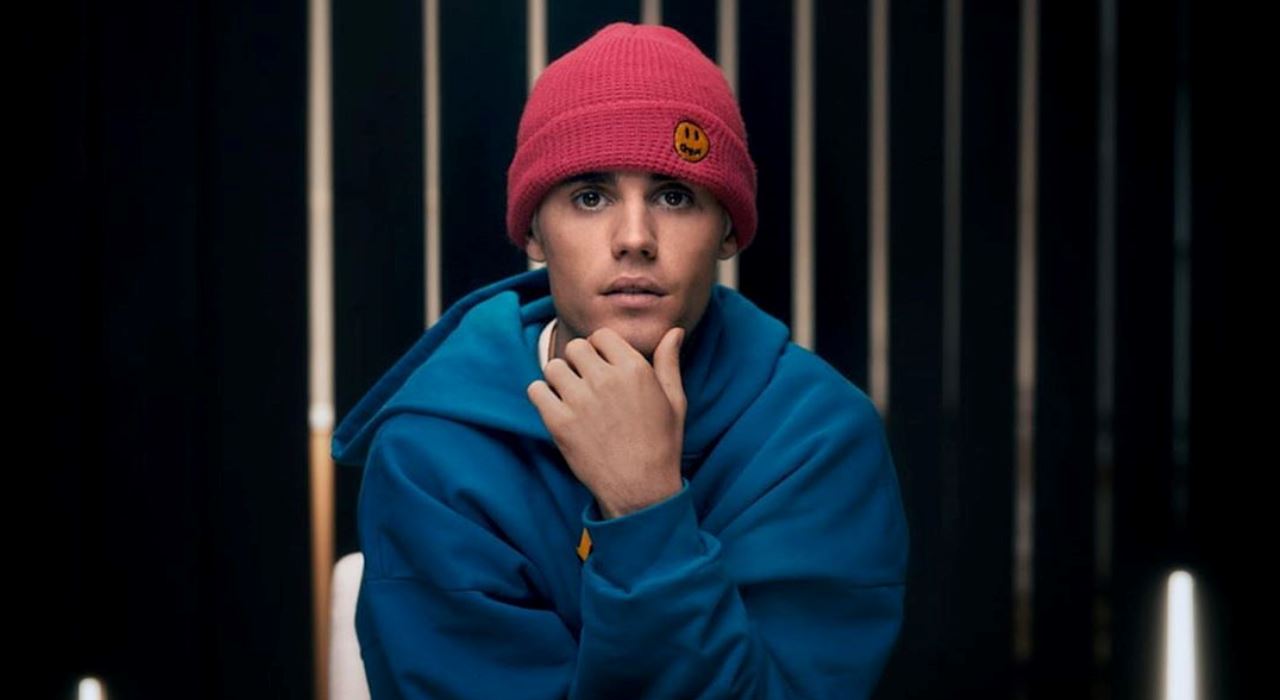 Justin Bieber comenta segundo lugar na Billboard Hot 100 e parabeniza Roddy Ricch por liderança